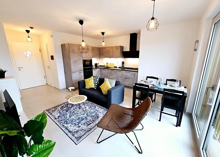 Appartamento Cozy With Parking And Outdoor Space Lussemburgo