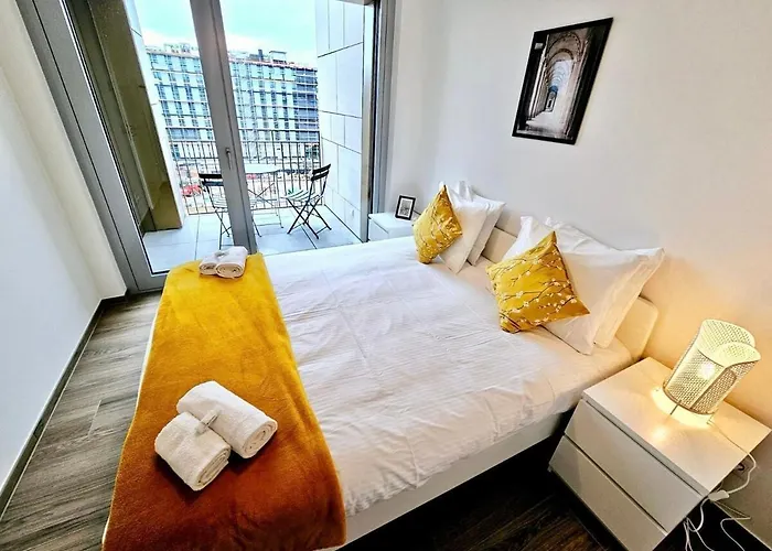 Cozy With Parking And Outdoor Space 아파트 룩셈부르크